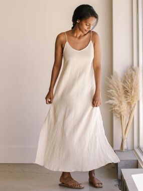 BAHHGOOSE Rose Dress Linen Cotton in Wheat Size S/M VGUC